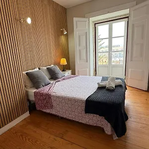 Frank's House & Happy Downtown Апартаменты